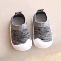 New Baby Shoe Breathable Antiskid Attipas Baby Shoes for Girls Boys Soft Bottom Toddler Shoes Knitting Casual Shoes